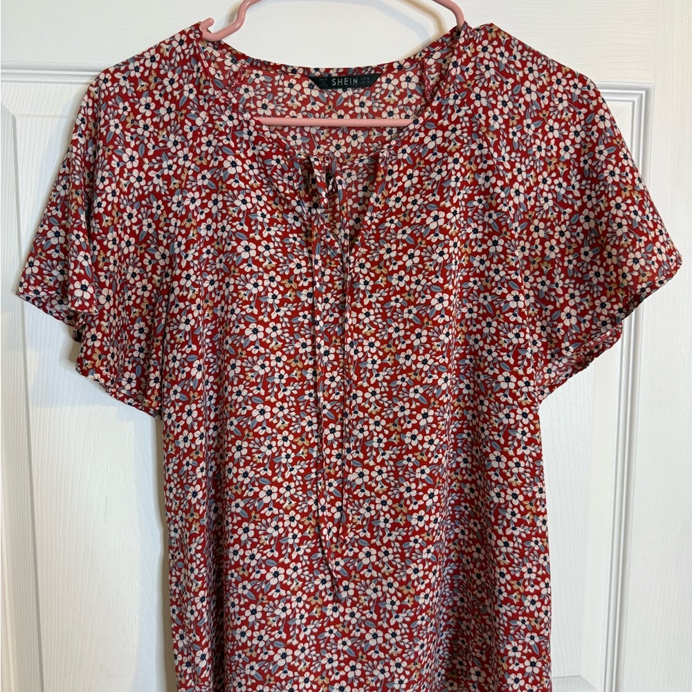 SHEIN Red Flutter Sleeve Blouse with Mandarin Collar